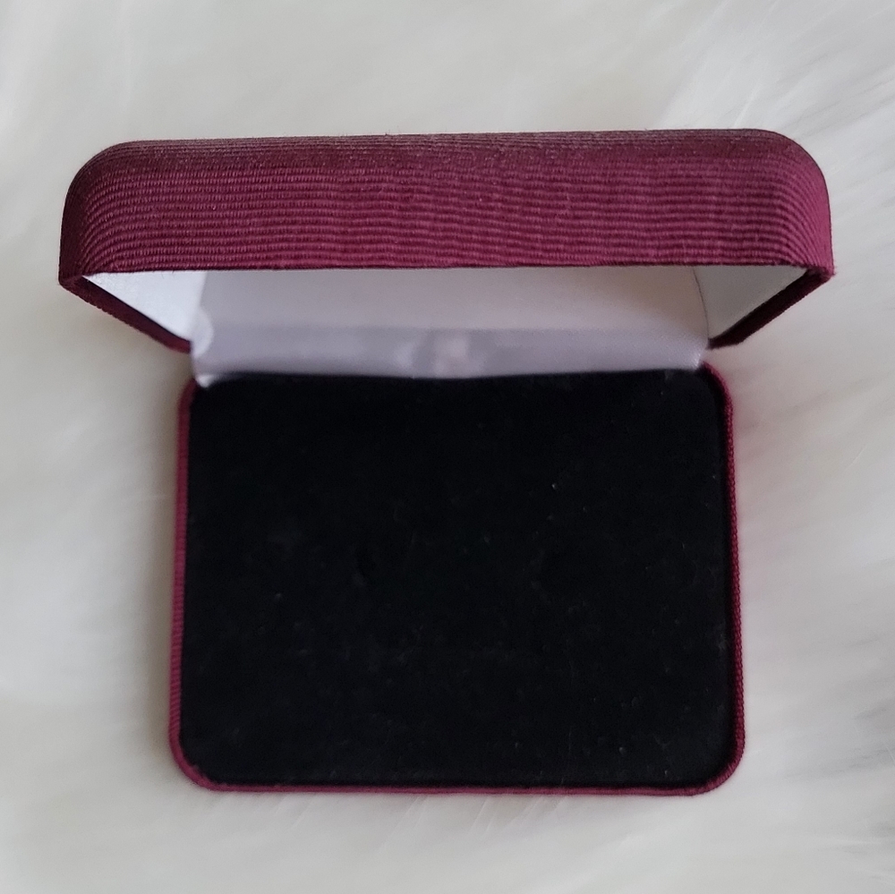 Linen Covered Wine Colored Jewelry Box